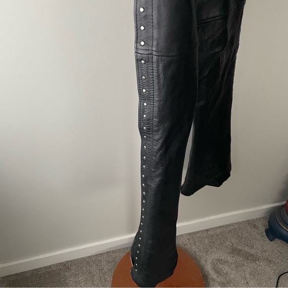 Boutique Of Leathers Studded Biker Motorcycle Riding Chaps Womens Size Medium - Picture 13 of 14
